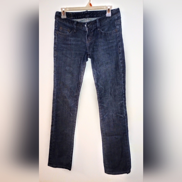 Like new jeans dark blue, size 2, by x 2, 98%cotton 2%spandex, made in Hong Kong - Picture 1 of 2